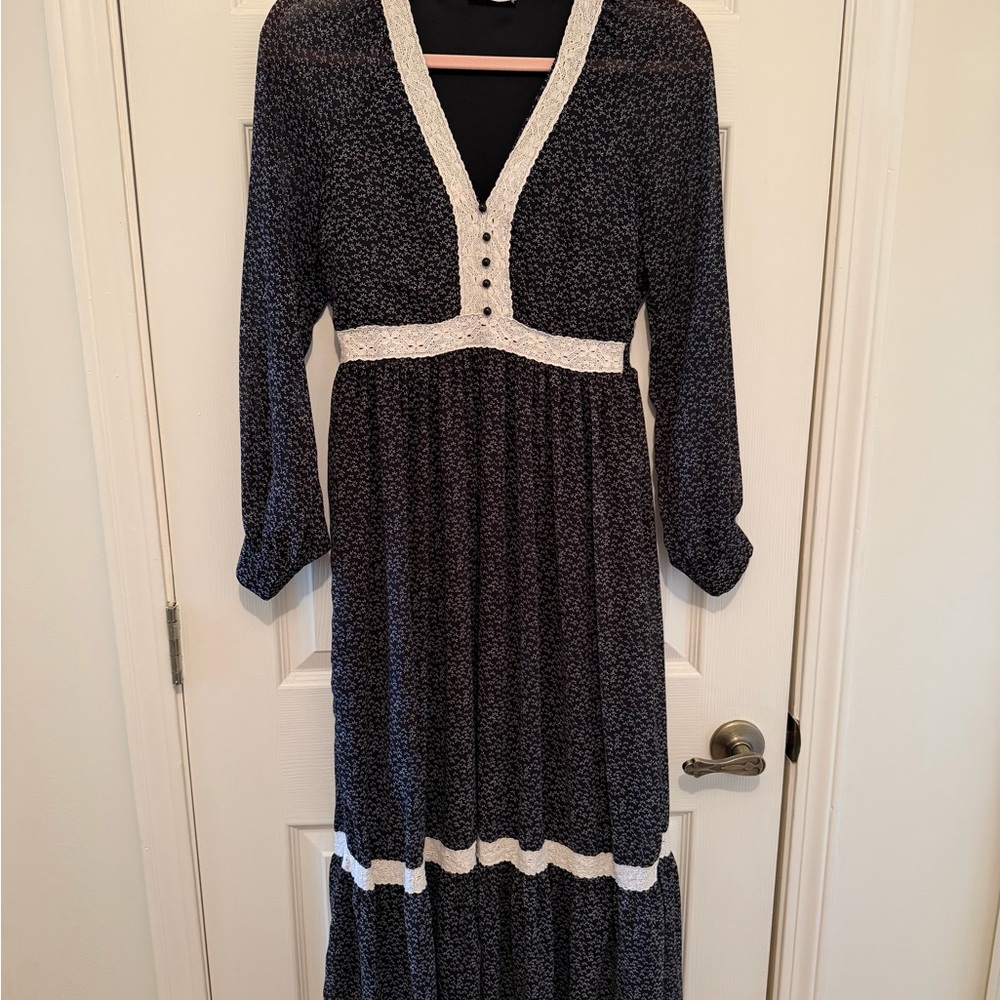 In Bloom Black and White Long Sleeve Dress